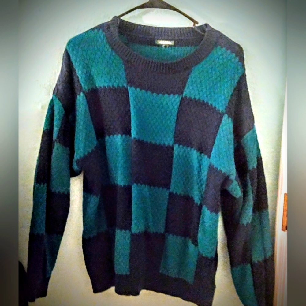 Patterned sweater